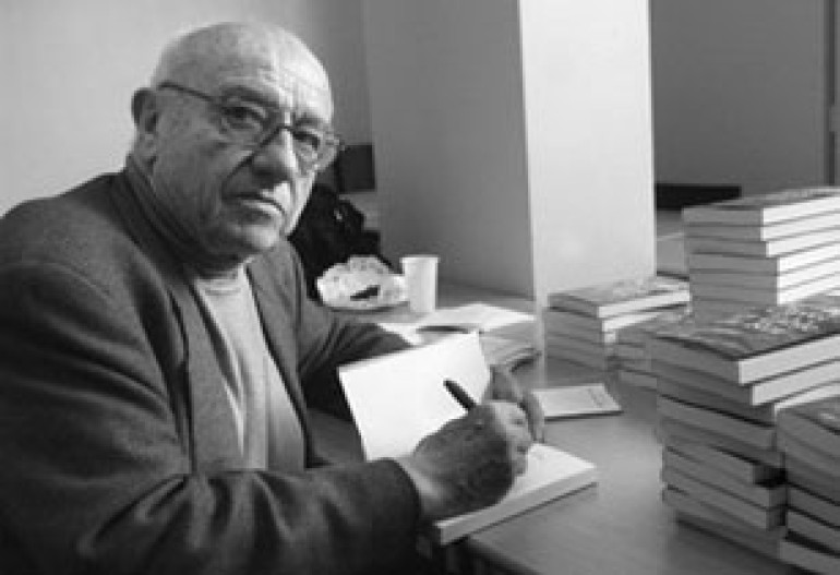 Умер французский писатель Бернар Клавель