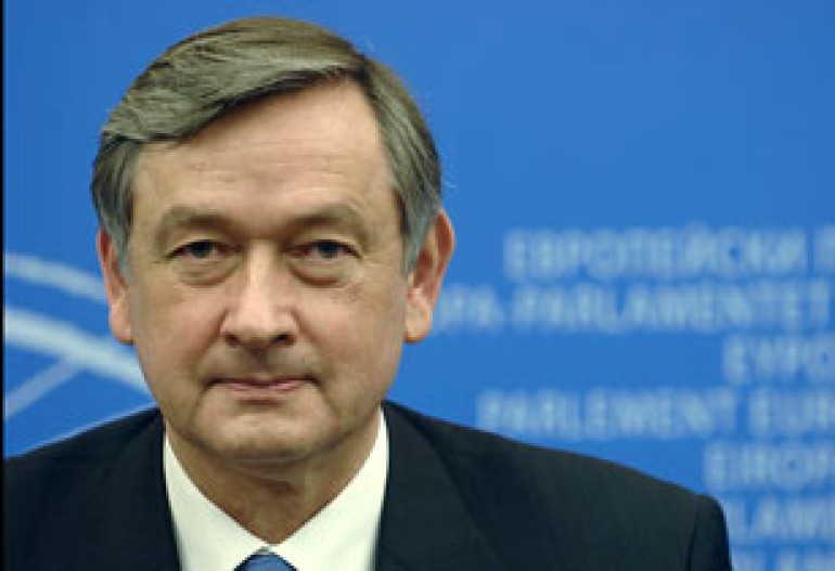 Slovenian President Danilo Turk to arrive Armenia 
