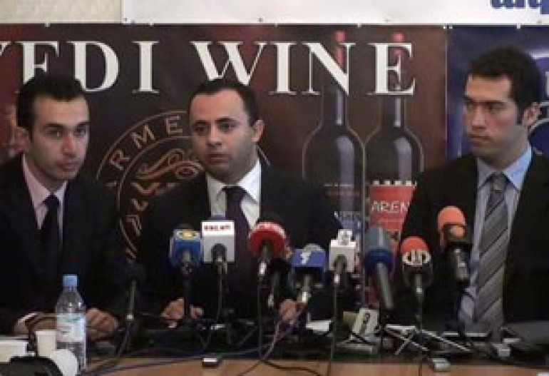 Armenian NSS releases Turkish party leader and offers leaving the country 
