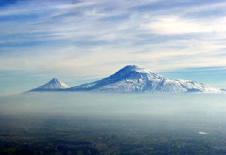 Lenin gave Mountain Ararat to Ataturk as gift 