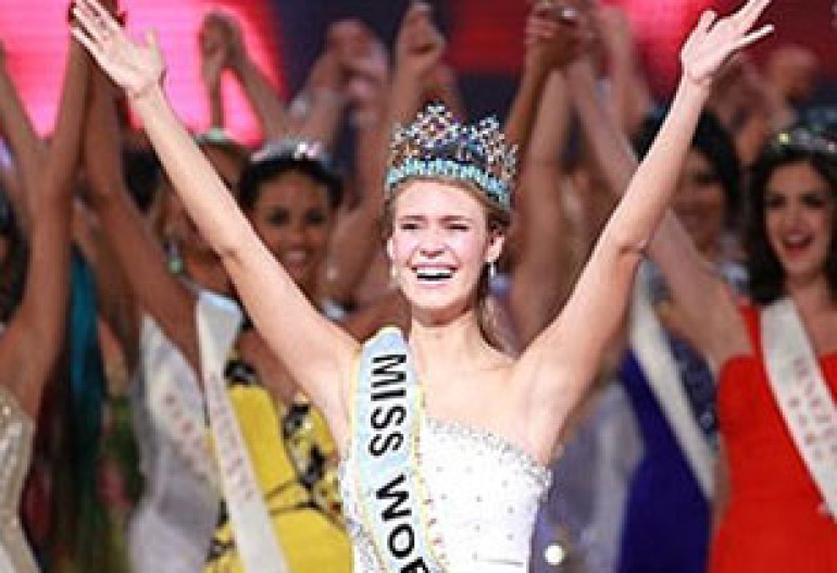 US citizen Alexandria Mills wins Miss World 2010: She likes Italian food!