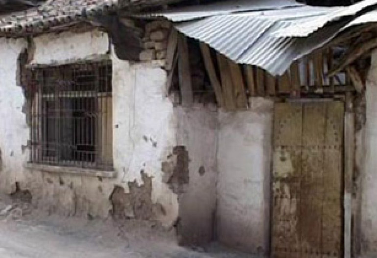 Turkish authorities refuse to take Dink's house under protection