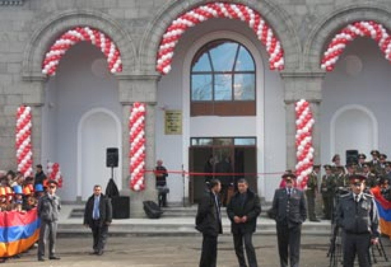 Sos Sargsyan suggests changing ‘Stepanavan’ into ‘Lore’ 