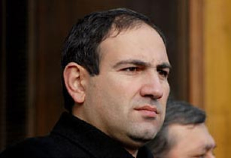 Creating illusions over Nikol Pashinyan's being subjected to violence? 