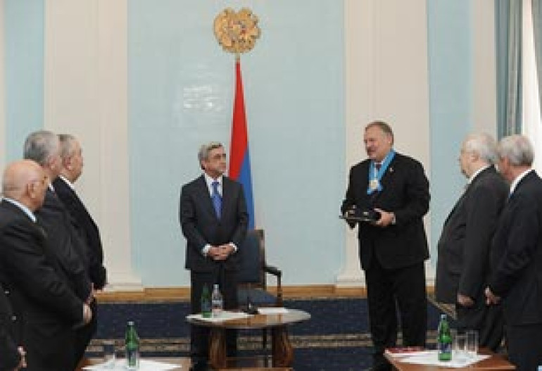 Armenian president received delegation from Russian inter-parliamentary committee