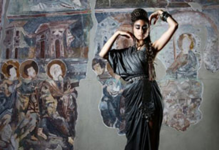 Fashion Road: Dialogue across Borders 