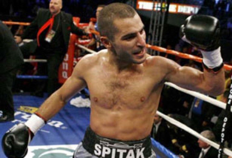 Vic Darchinyan fight moves from Mexico to US 