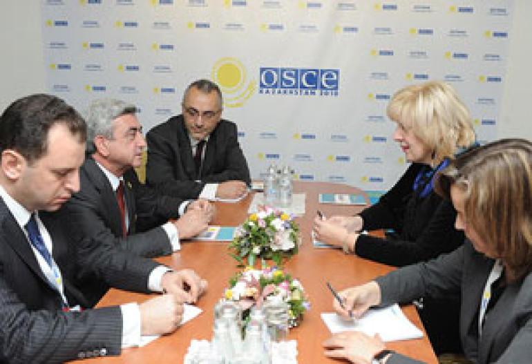 President Sargsyan, OSCE Representative on Media Freedom discuss cooperation