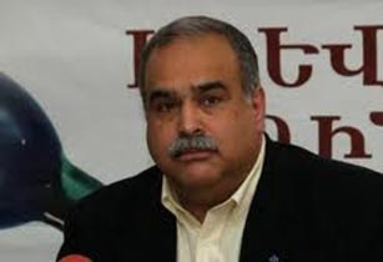 Raffi Hovannisian in Cambodia