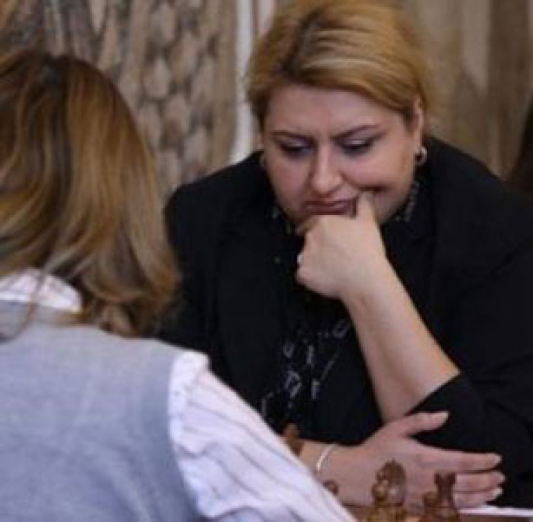 Elina Danielyan loses first round, leaves championship 