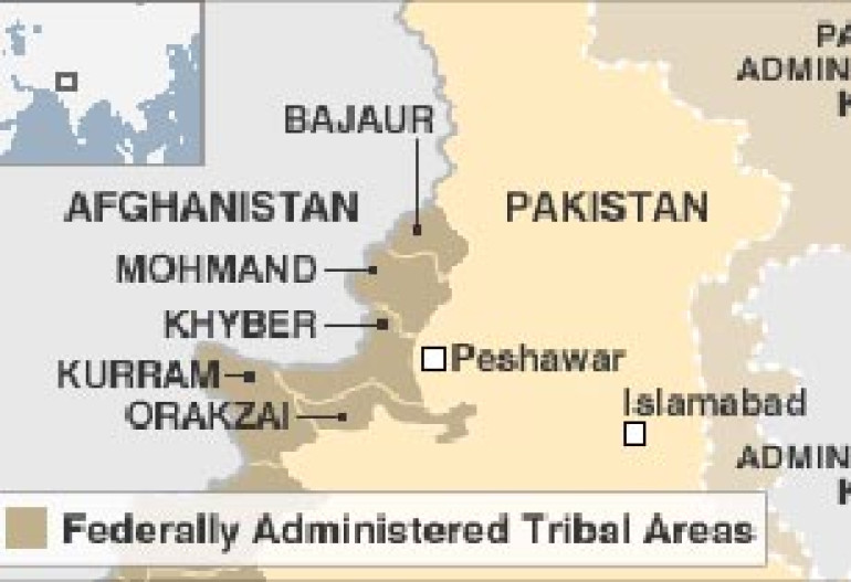Suicide bomb attack kills dozens in Palistan
