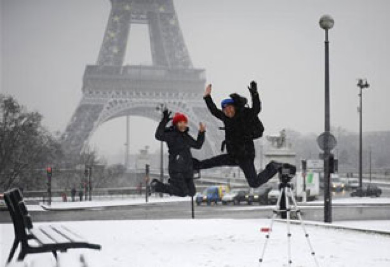 Eiffel Tower shut and roads blocked by Paris snowfall 