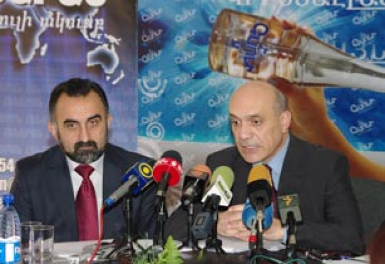 Armenian media face political restrictions: expert poll
