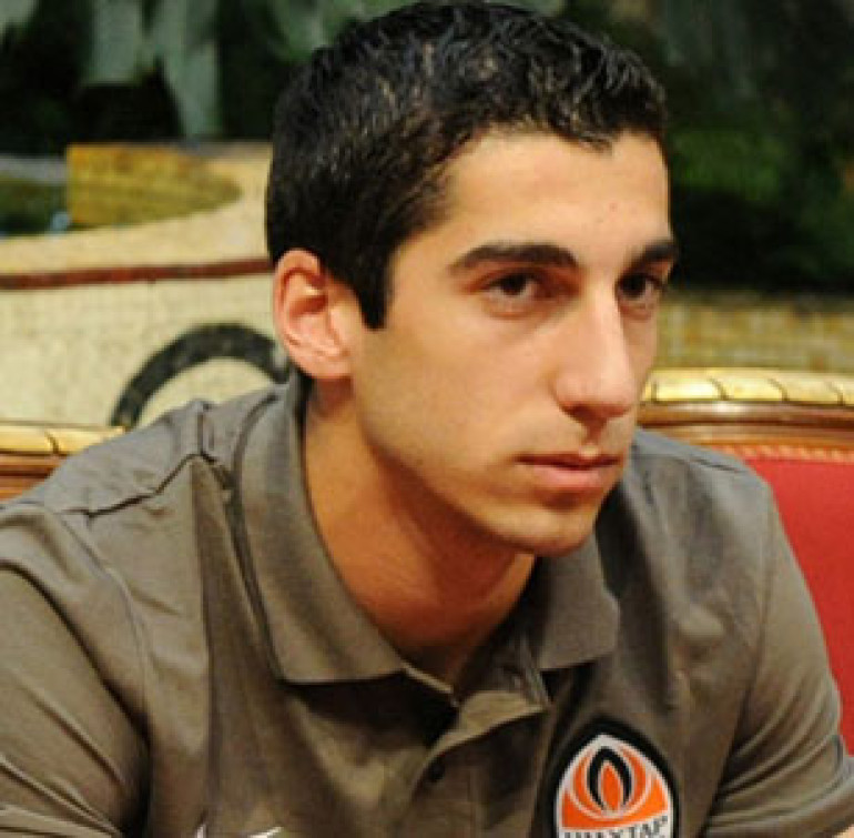 Henrich Mkhitaryan wins second place in online voting