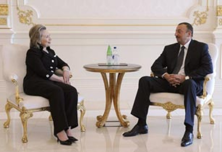 Clinton apologizes to Aliyev for mafia comparison in leaked cable