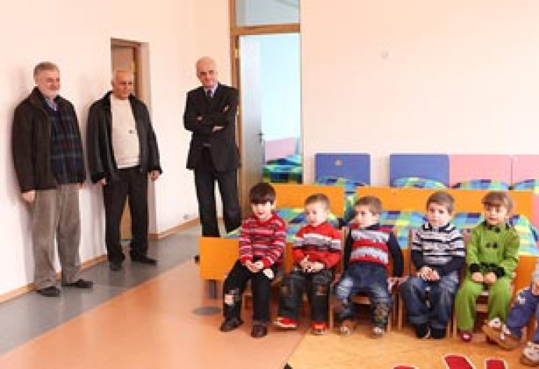 Orange-Armenia and and Shen NGO continue implementing charitable projects in Tavush region
