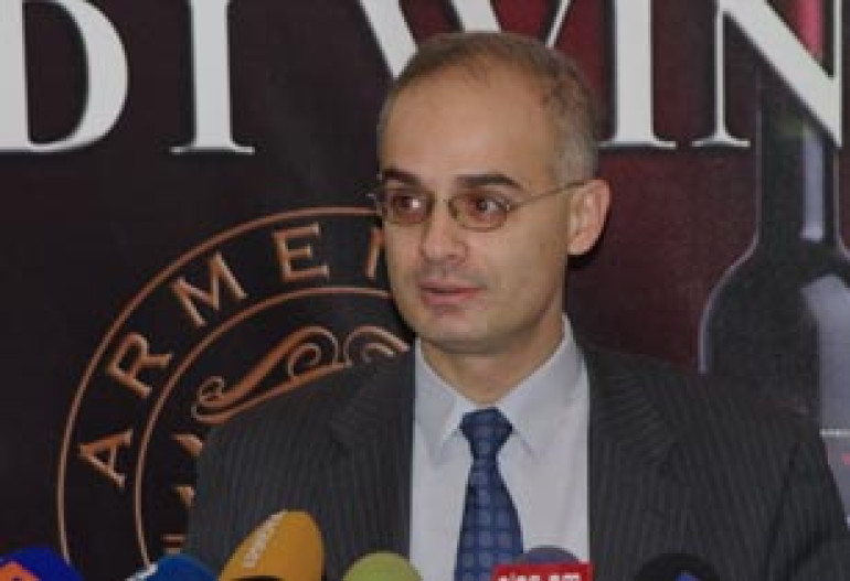 President Sargsyan joined opposition's campaign to fight gang-rule - opposition activist