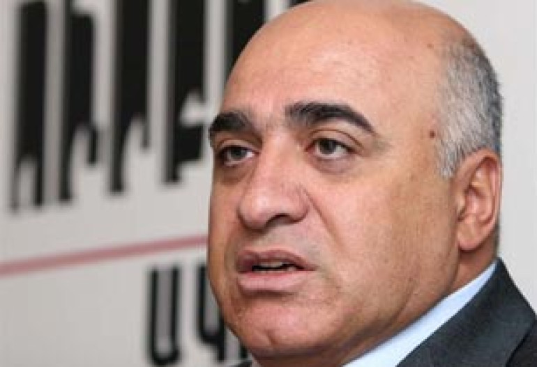 We must build economy setting aside ambitions and dreams - Arsen Ghazaryan