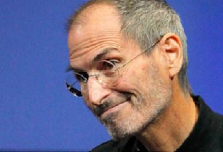 Steve Jobs is Financial Times Person of Year 