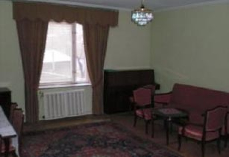 Young university teachers to celebrate house-warming in January 2011 