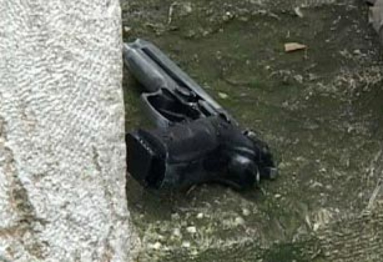 Pistol found in vicinities of Turkish PM's house in Istanbul  