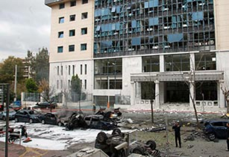 Blast outside Athens court building, no injuries