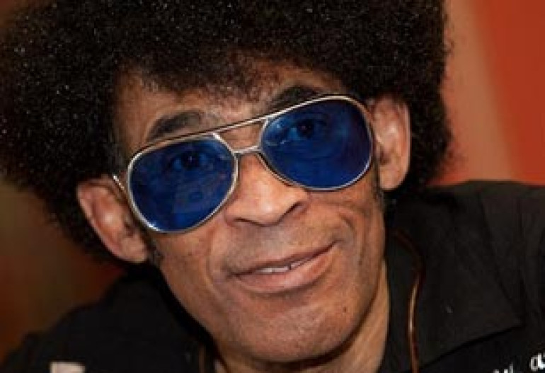 Bobby Farrel 'passes away'