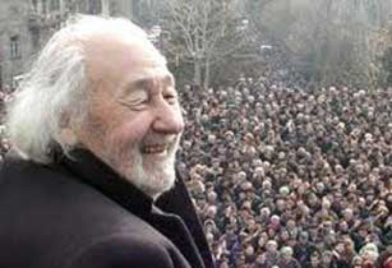 Last farewell to maestro