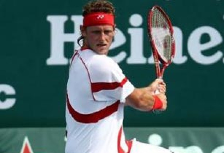 Nalbandian qualifies for quarter final