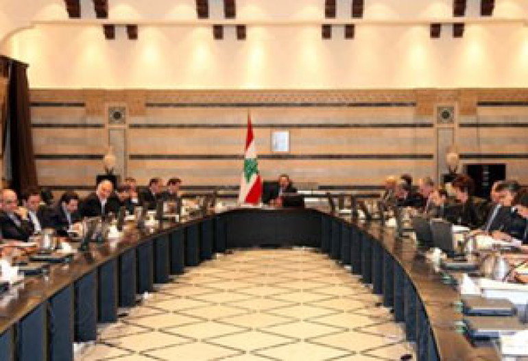 Hezbollah 'to quit' Lebanon cabinet over Hariri probe