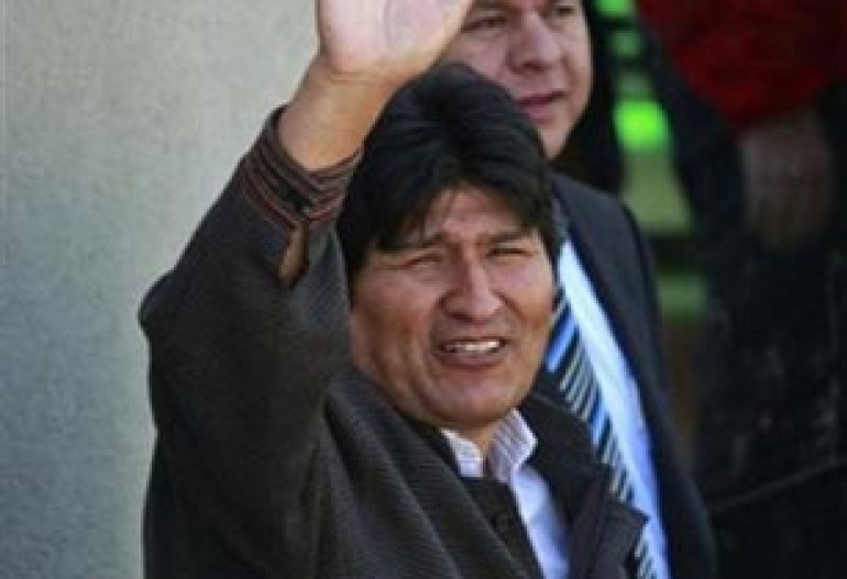 Bolivian cabinet resigns