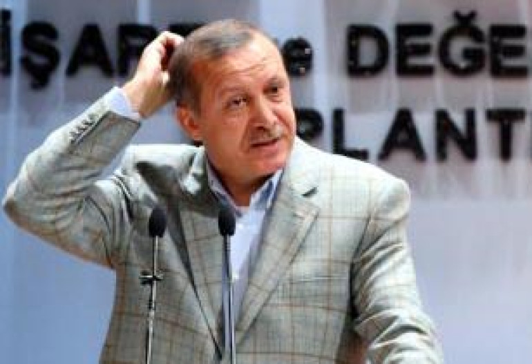 Turkish premier promises to have Armenian architect's grave repaired
