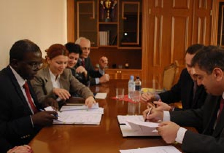 Armenia signs loan agreements with World Bank