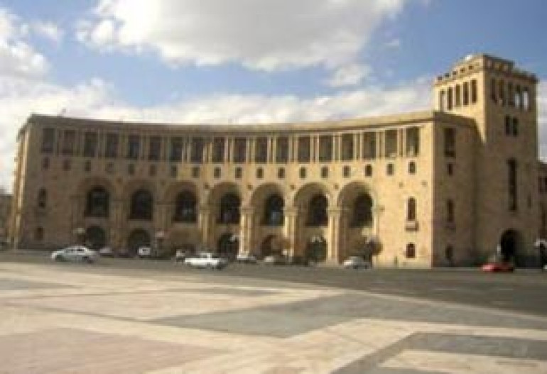No decision made to evacuate Armenians of Egypt – Foreign Ministry