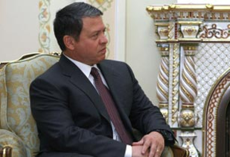 King Abdullah dissolves Jordanian government 