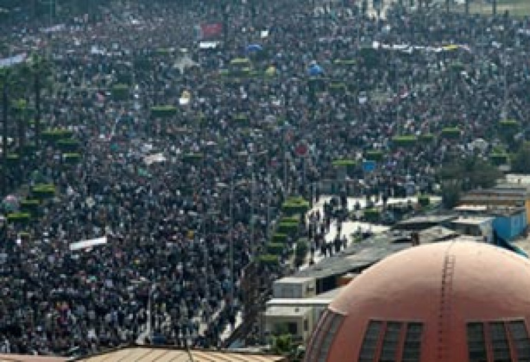 Huge protests fan Egypt unrest