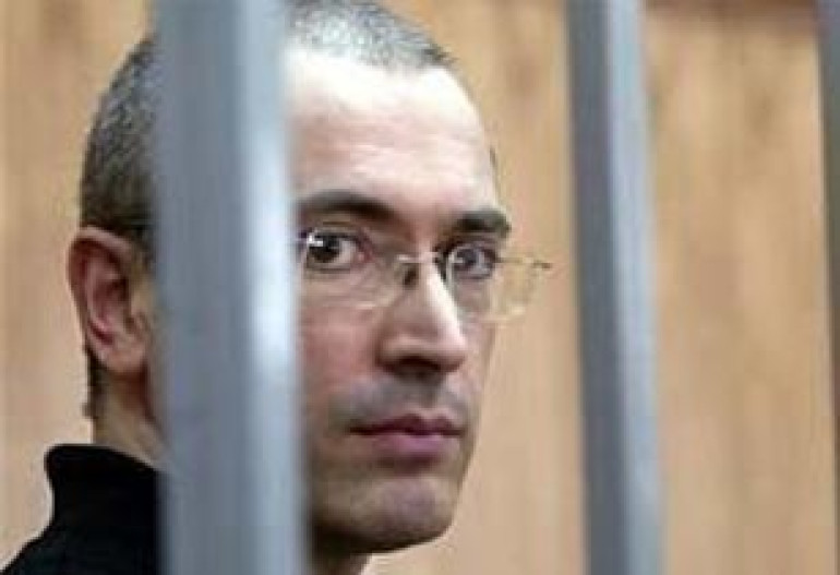Moscow court set to review Khodorkovsky's case
