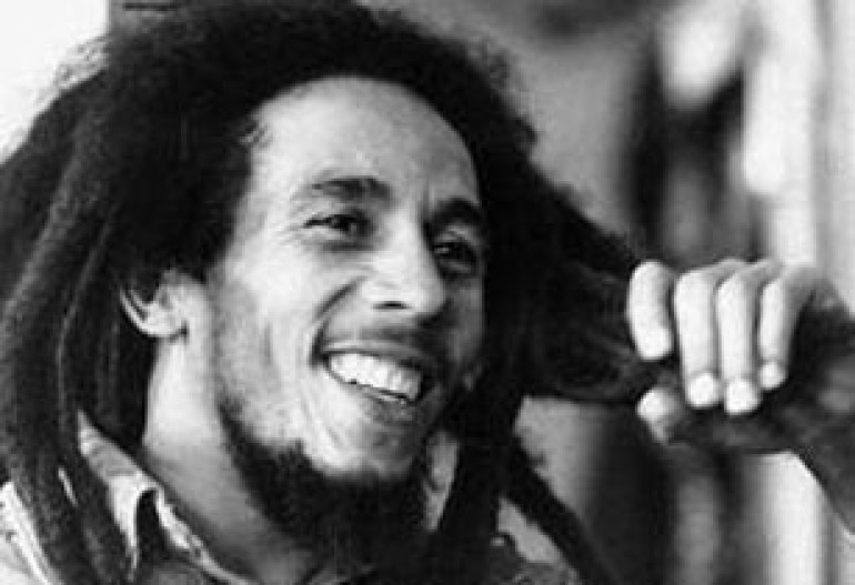 Kevin MacDonald to produce film about Bob Marley