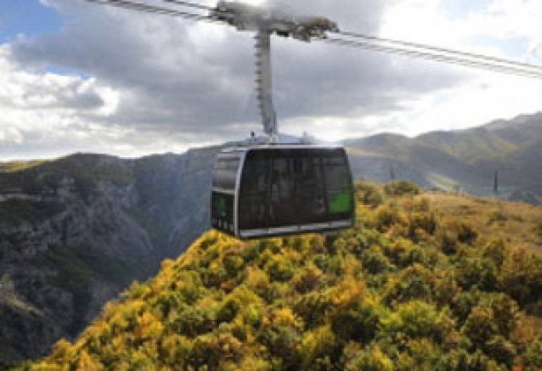 Apple App Store launches iPhone Application featuring photos of Tatev Monastery ropeway