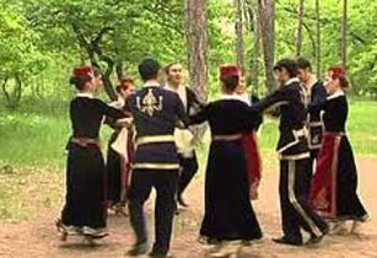 Armenian ensemble wins Best Folk Dance award 