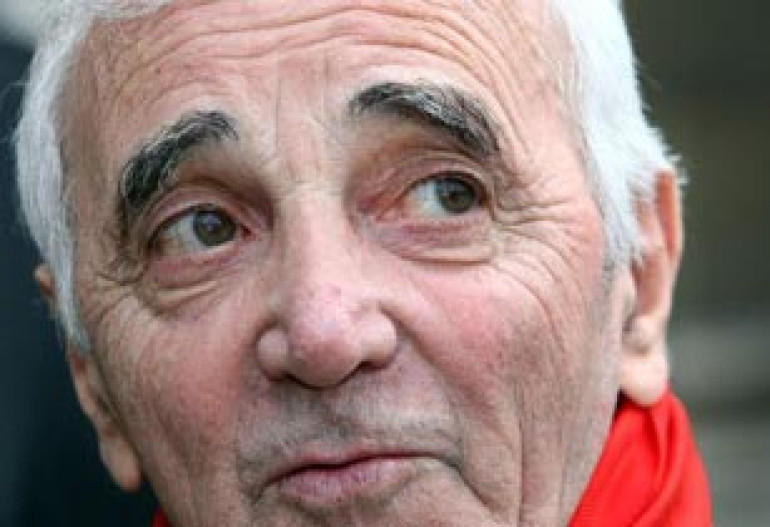 Шарлю Азнавуру — 87 лет