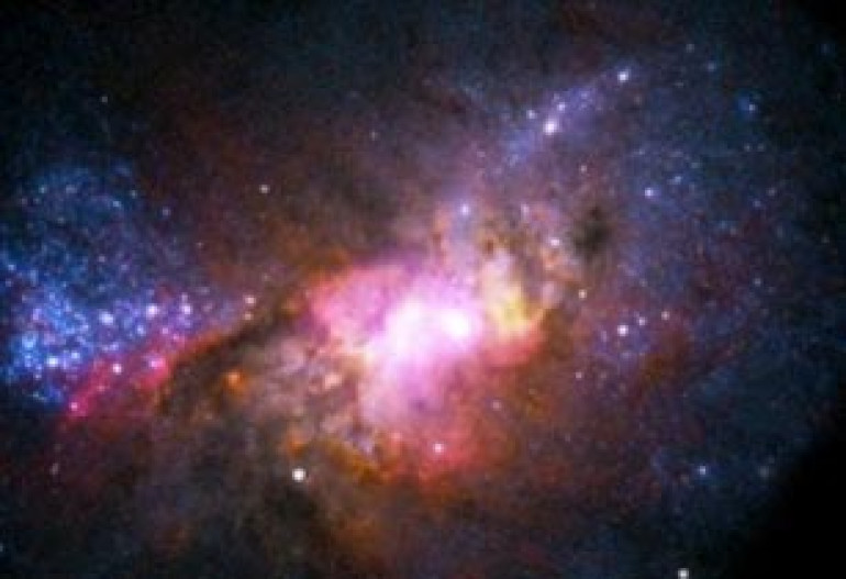 Australian student discovers missing mass of universe