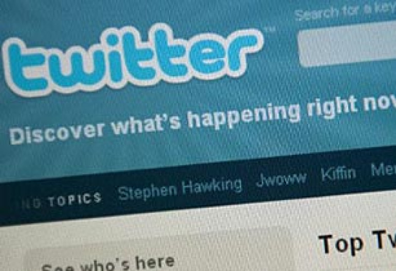 Twitter to introduce ‘promoted tweet’ ads