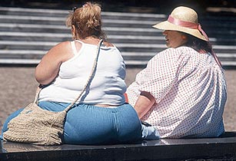 Obesity 'is higher among non-smoking women'