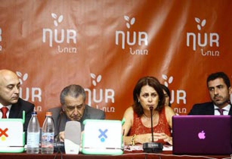Armenian foundation proposes donating laptops to schoolchildren in Karabakh