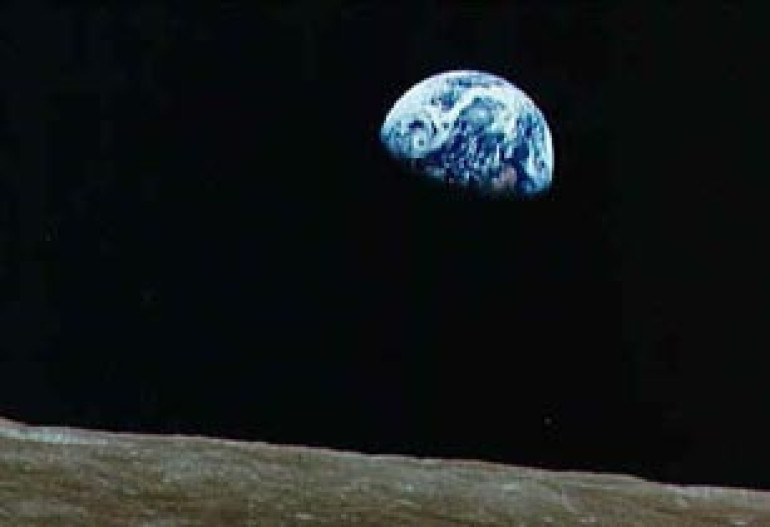 Russia plans orbiting hotel in space
