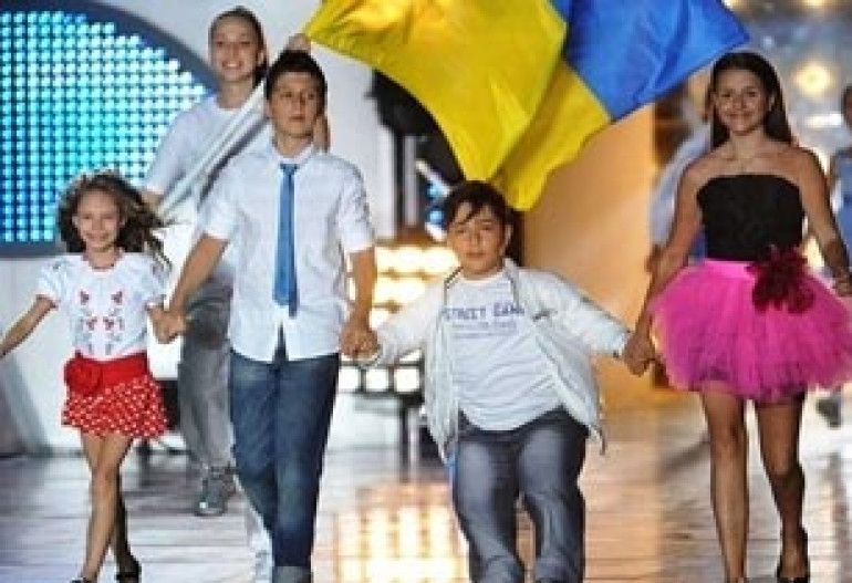 Ethnic Armenian awarded main prize in Children's New Wave contest