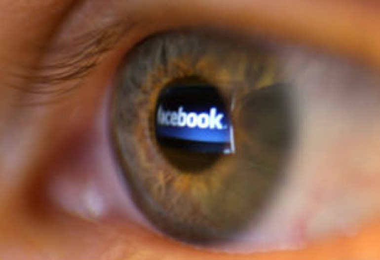 Facebook платит премии за поиск брешей в системе