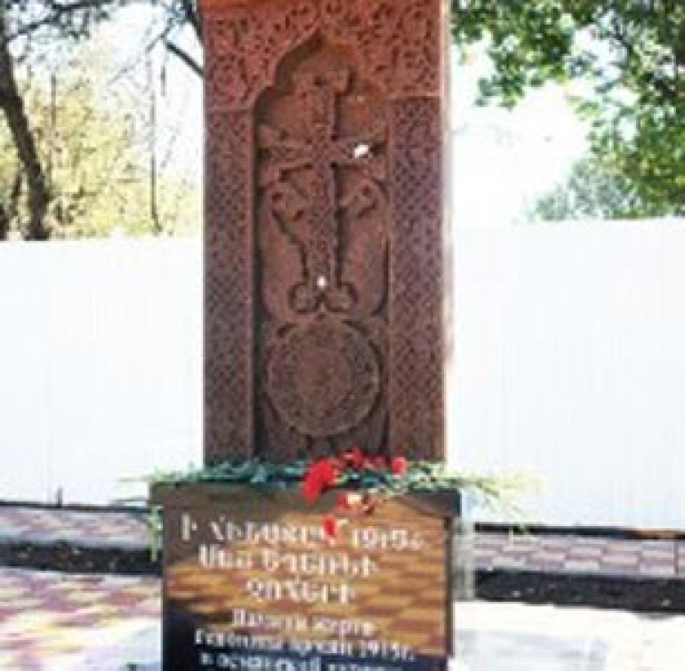 Cross-stone commemorating Armenian Genocide victims set up in Kuban