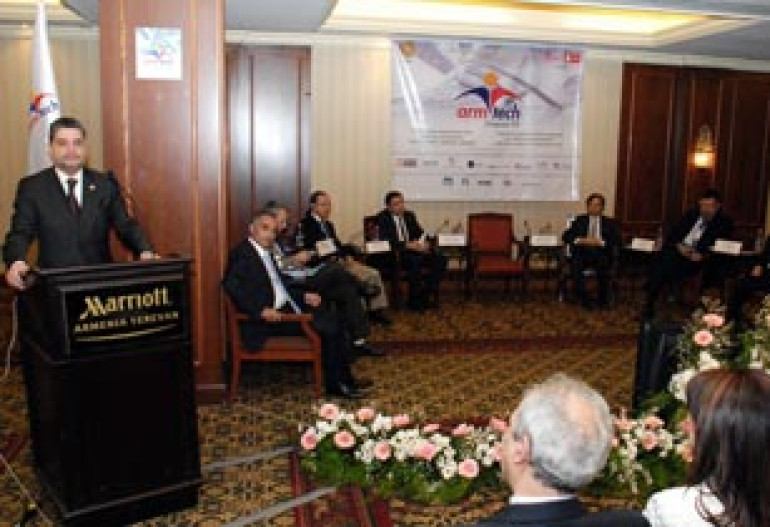 ՎիվաՍել-ՄՏՍ-ը «ԱրմԹեք Կոնգրես 2011»-ի գլխավոր հովանավորն է
